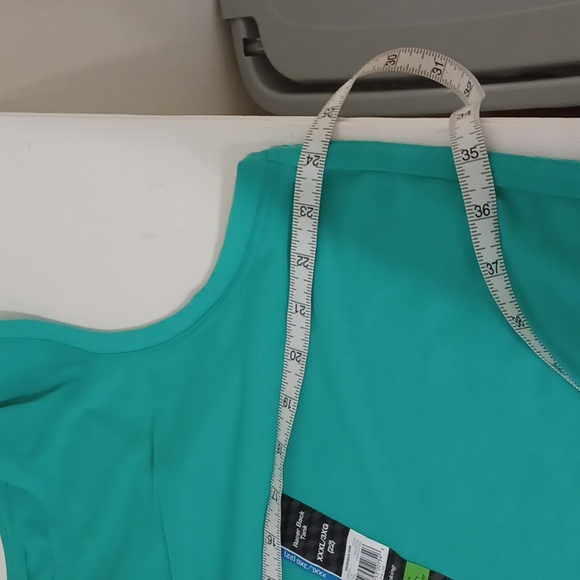NWT green workout tank XXXL - Picture 4 of 7